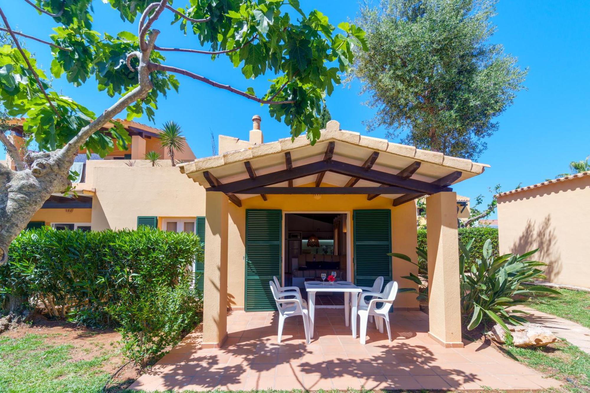 Apartamento-bungalow * Son Xoriguer