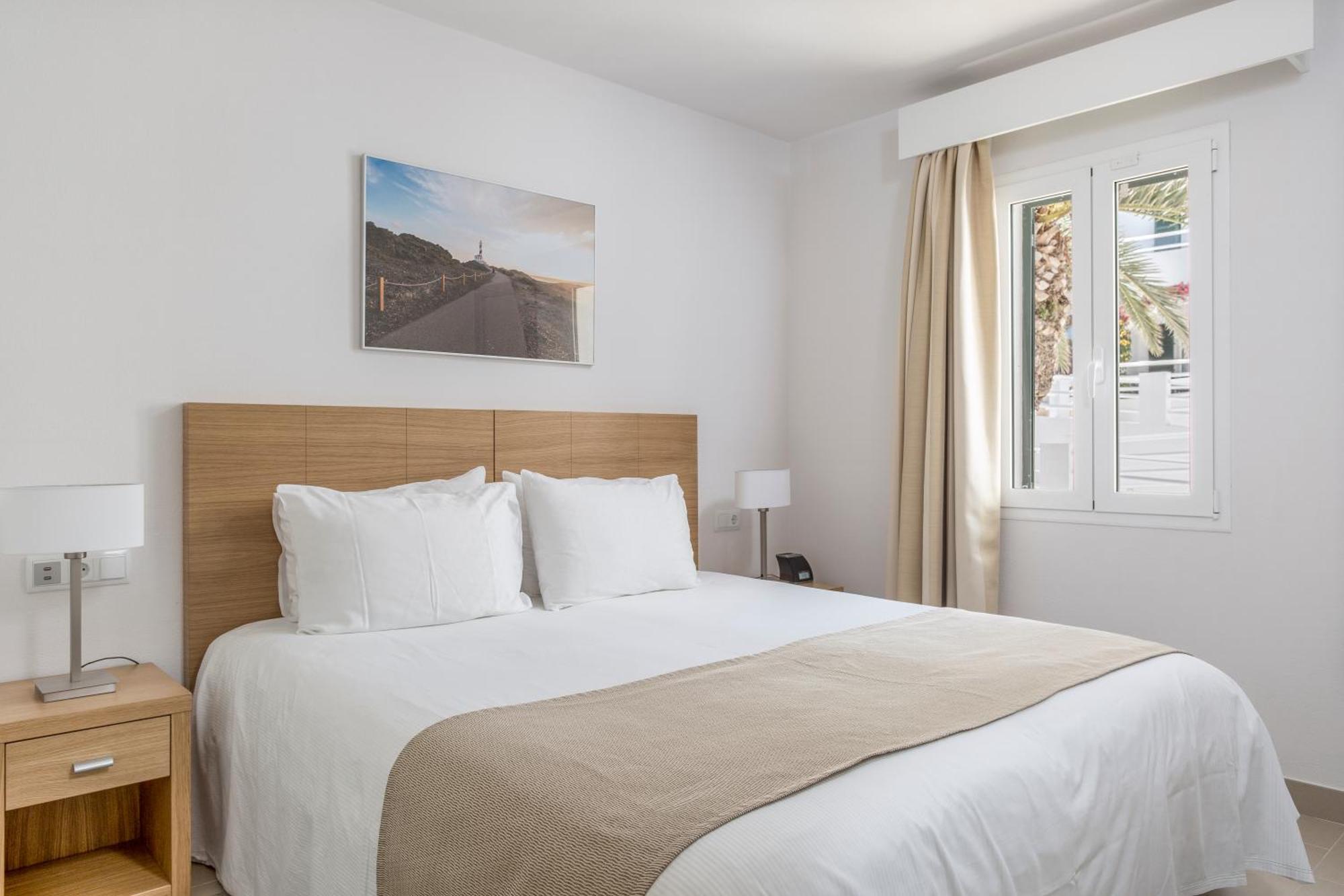 White Sands Club Aparthotel