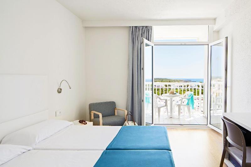 Globales Cala'n Bosch Hotel 4*