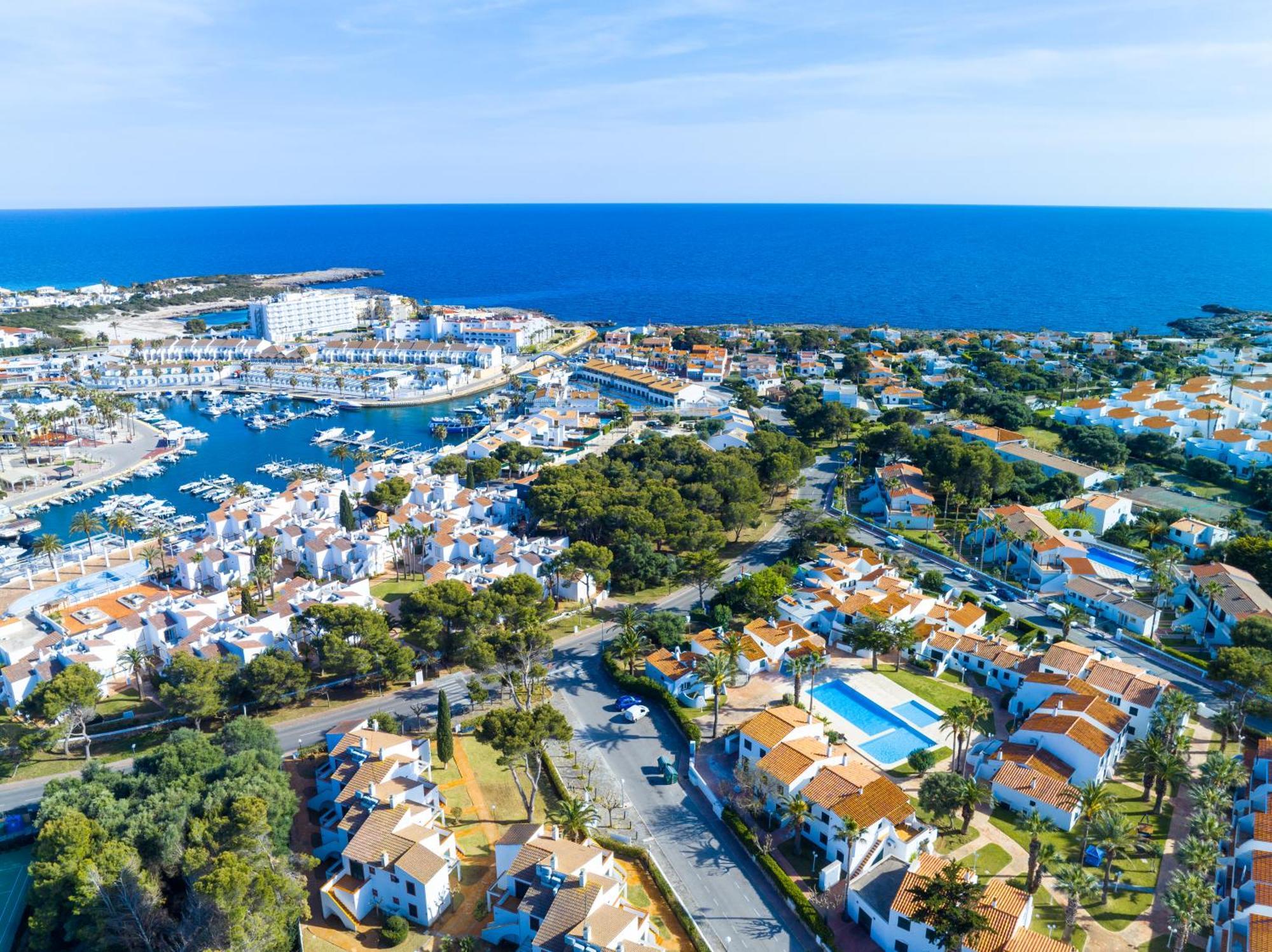 Vista Faro-apartamento Con Balcon Que Mira Al Mar Apartamento Cala'N Bosch (Menorca)