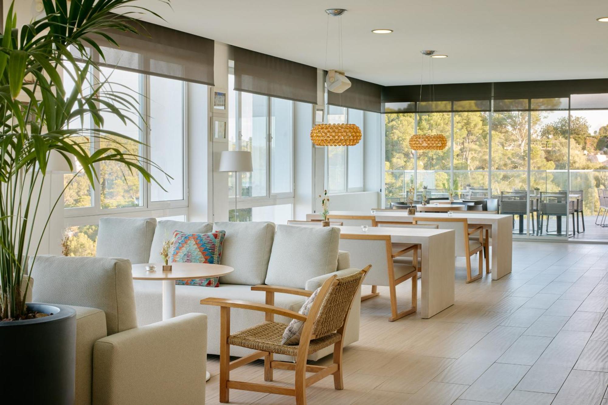 Hotel Meliá Cala Galdana 5*