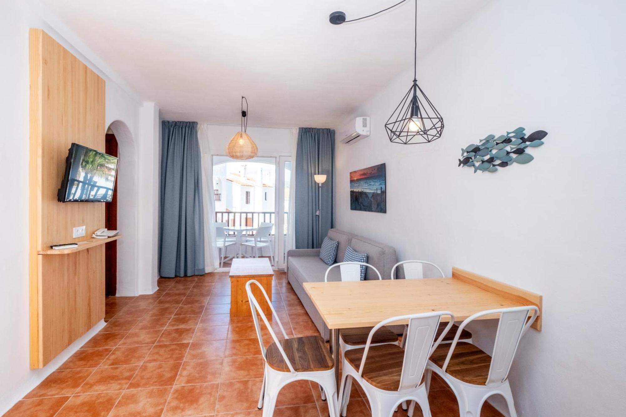 Comitas Tramontana Park Aparthotel 3*