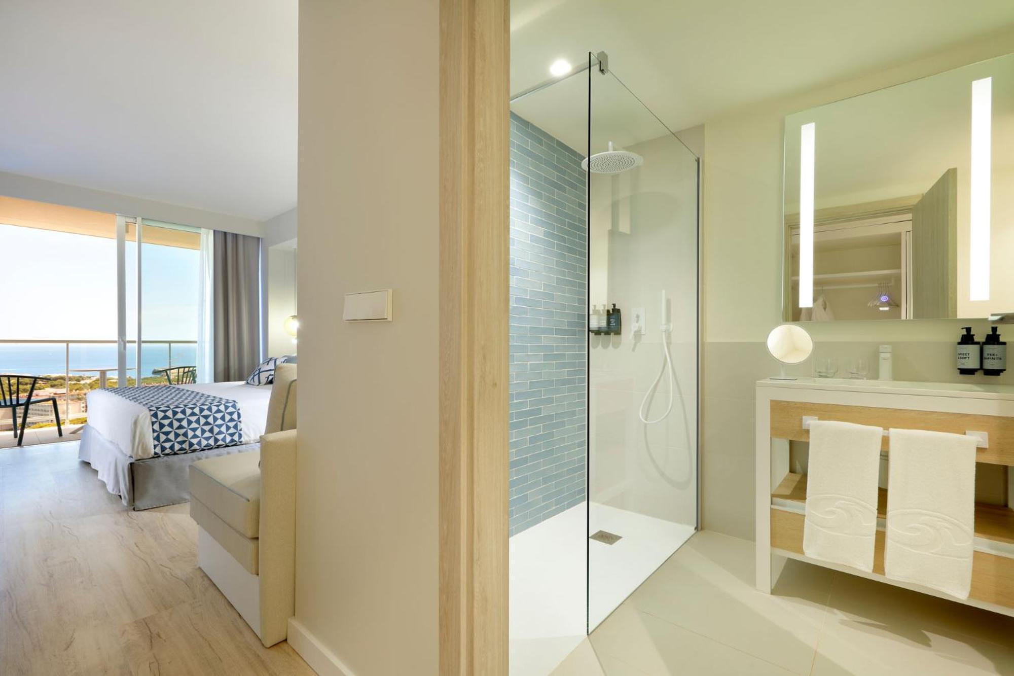Hotel Palladium Menorca 4*