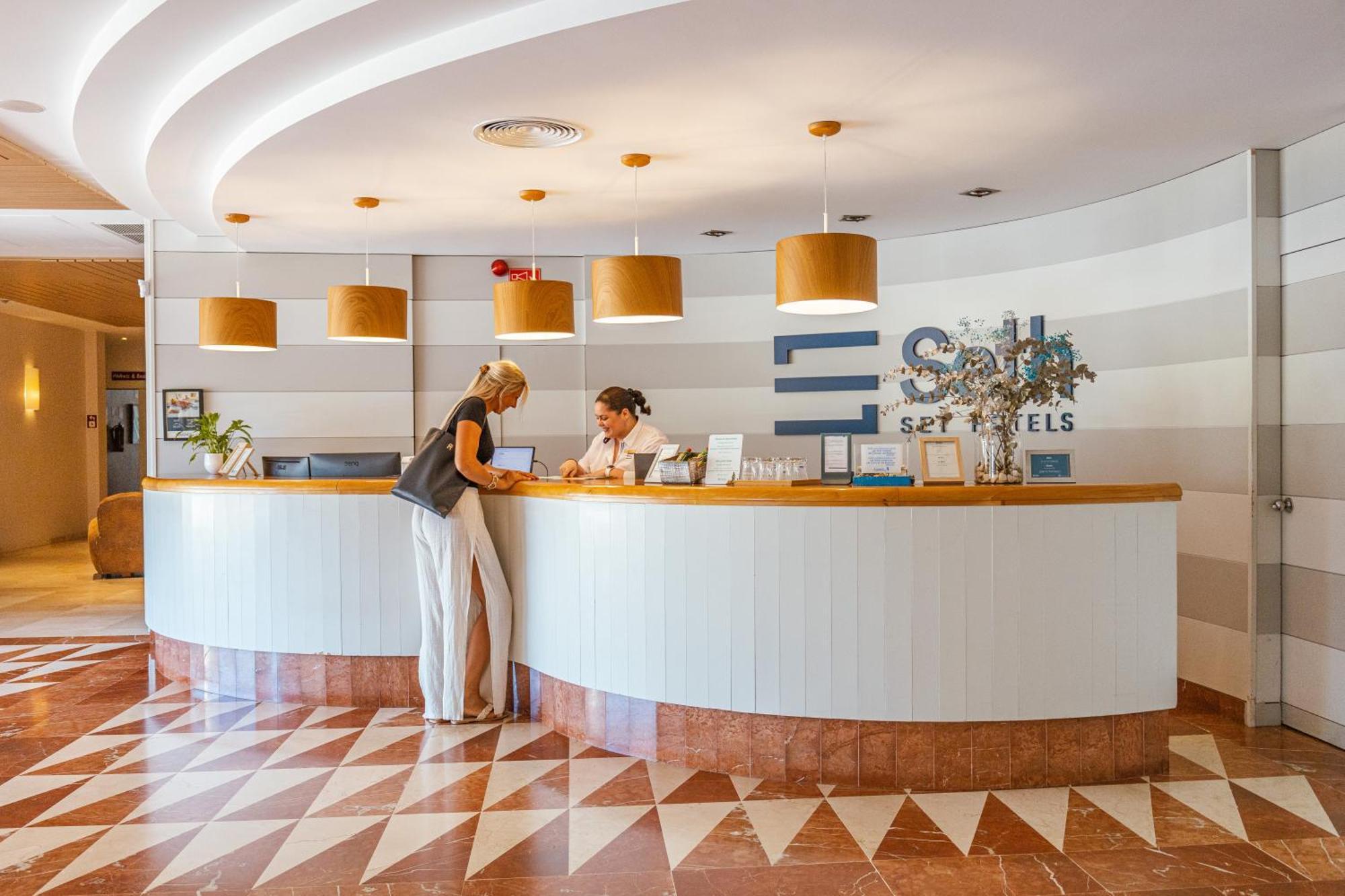 Hotel Seth Santo Tomás
