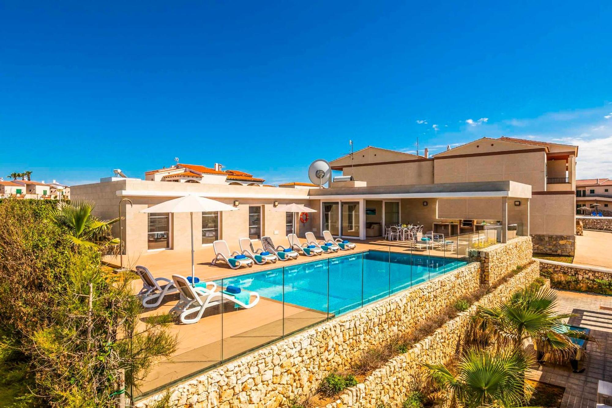 Esmeralda Sol Villa Cala'n Forcat