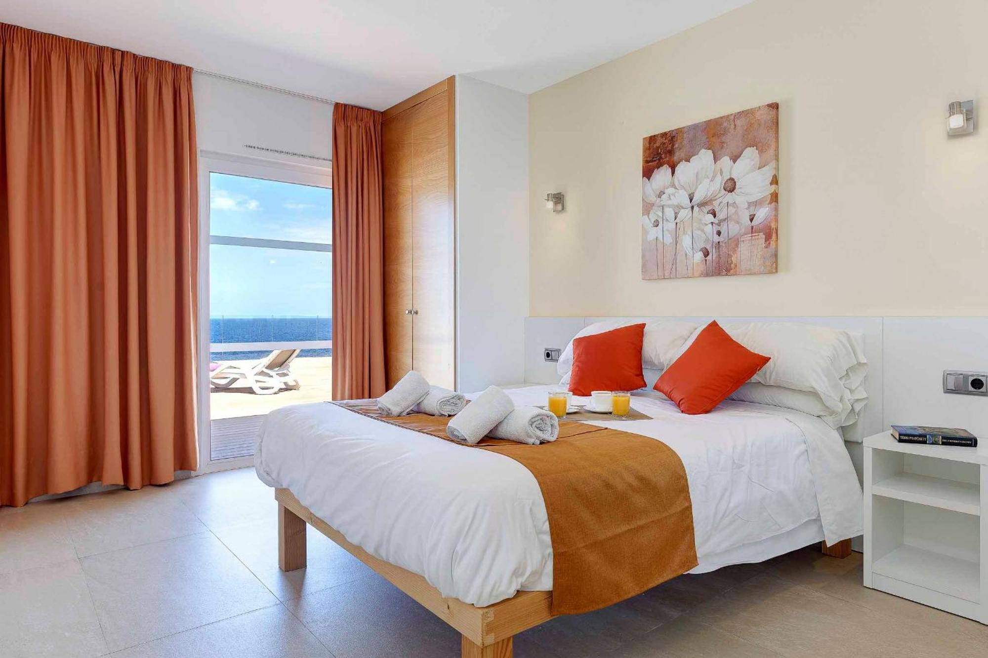 Esmeralda Sol Cala'n Forcat
