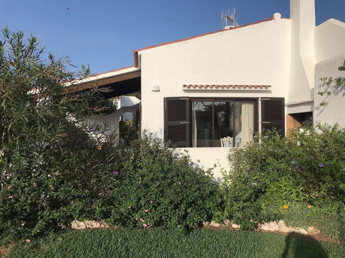 Casa Menorquina Con Wifi A 2 Minutos De La Playa Exclusiva Familias Сasa de vacaciones