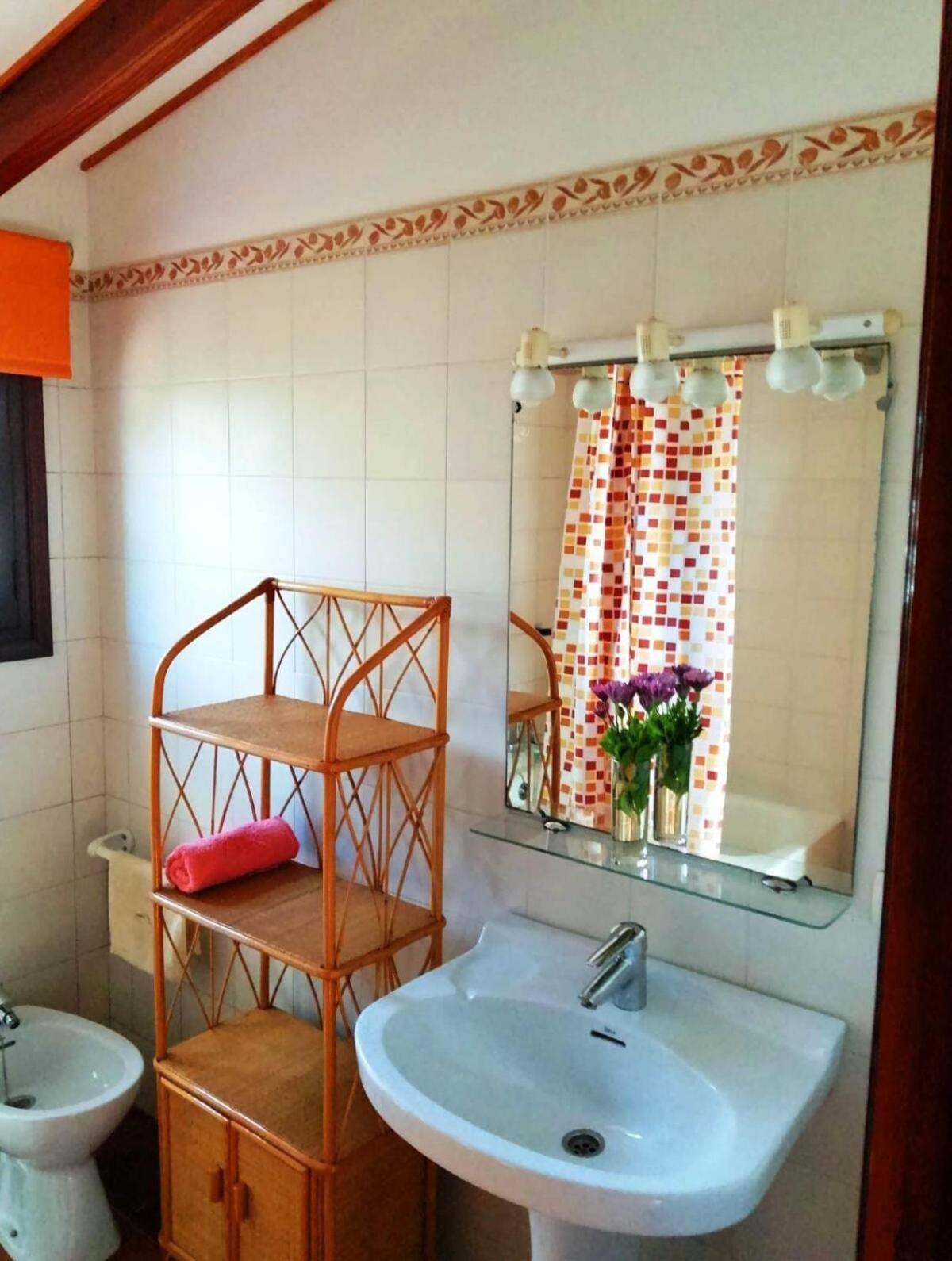 Privada Con Piscina Y Jardin A 200 Metros De La Playa Сasa de vacaciones