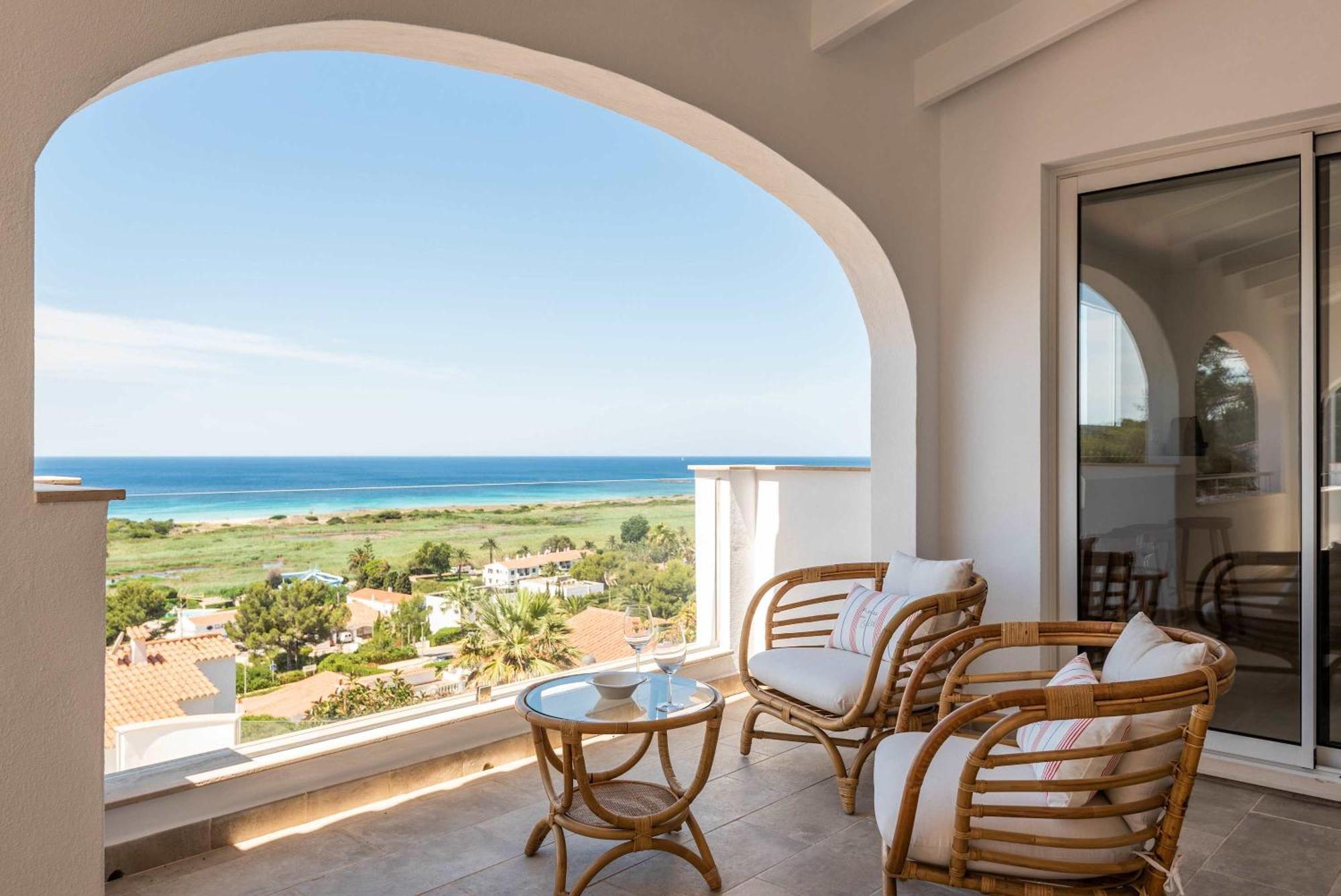 Atlantis - Beautiful Sea Views *