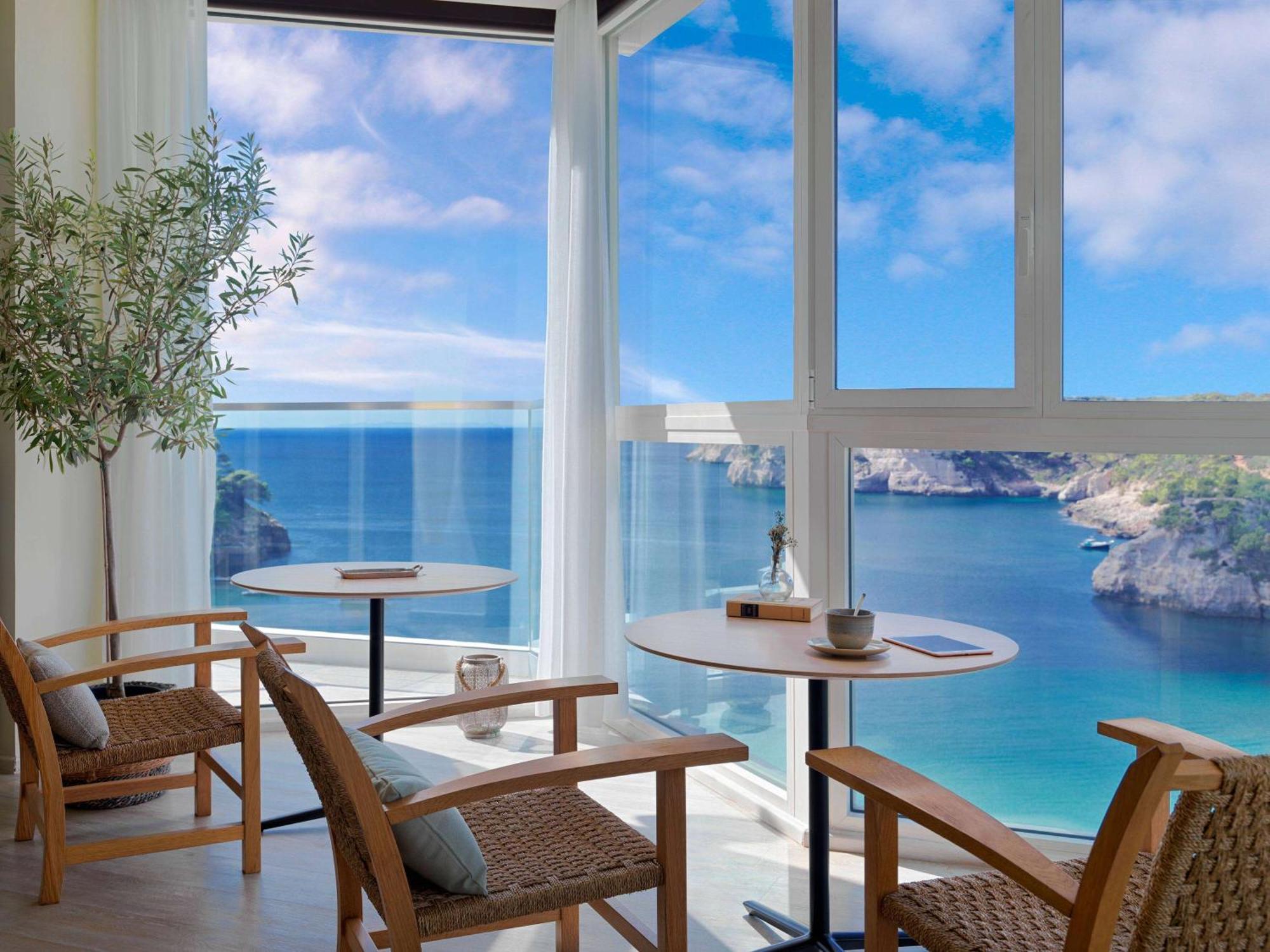 Meliá Cala Galdana Hotel 5*