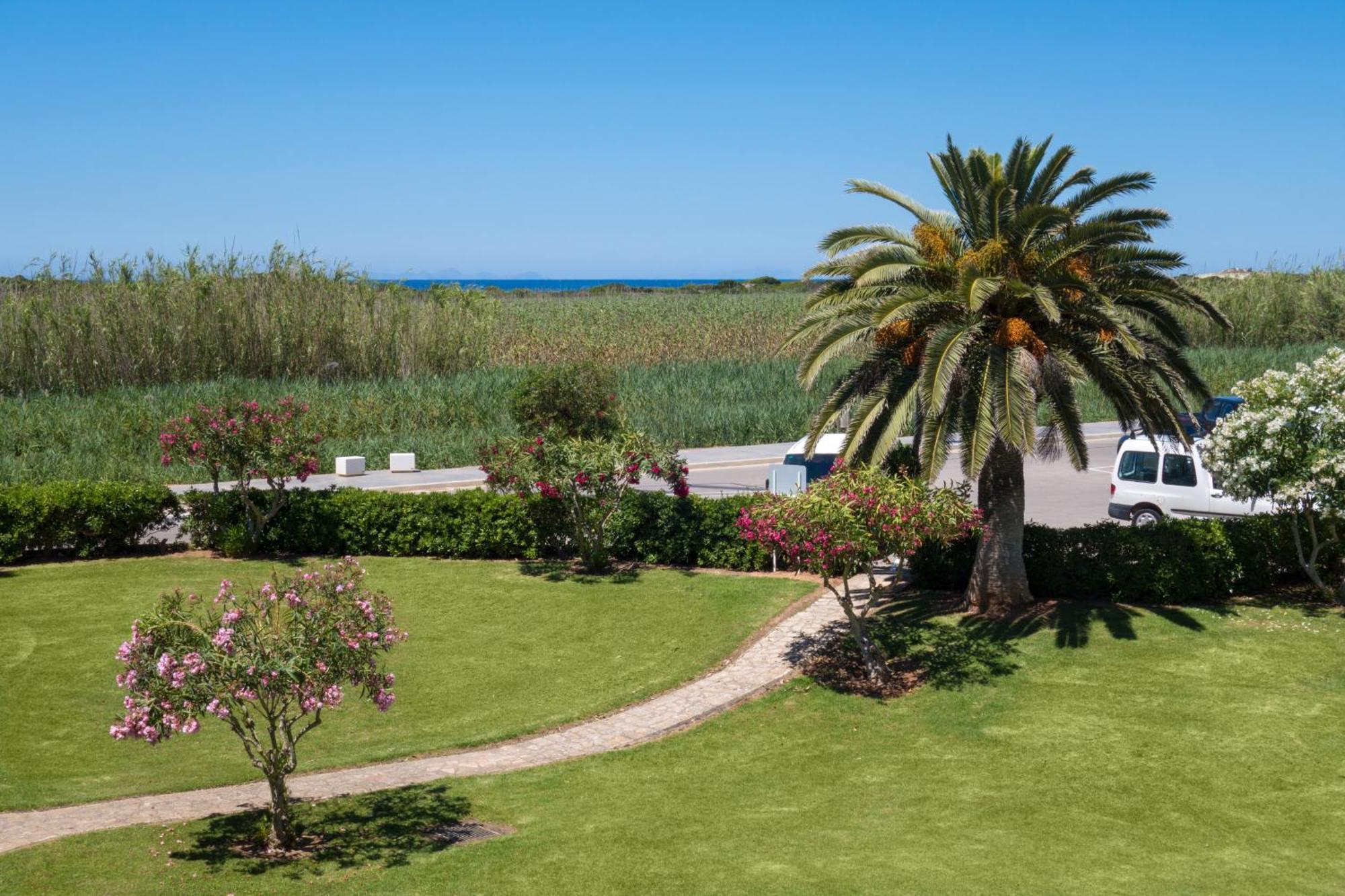 Menorca Girasoles 64 By Mauter Apartamento Son Bou