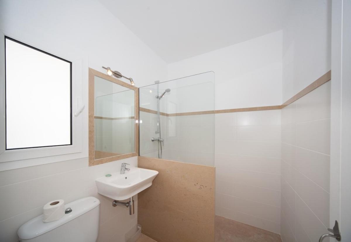 Ficula Vell Beachfront With Private Pool * Punta Grossa