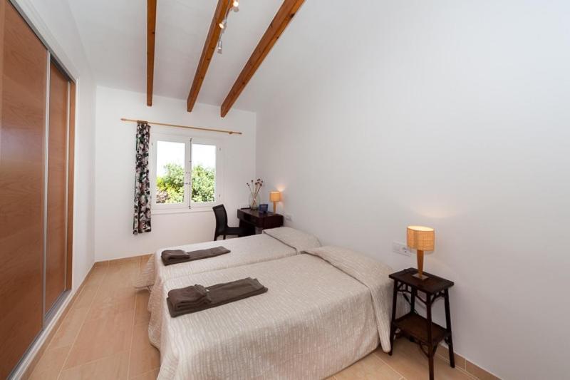 Villa Ficula Vell Beachfront With Private Pool