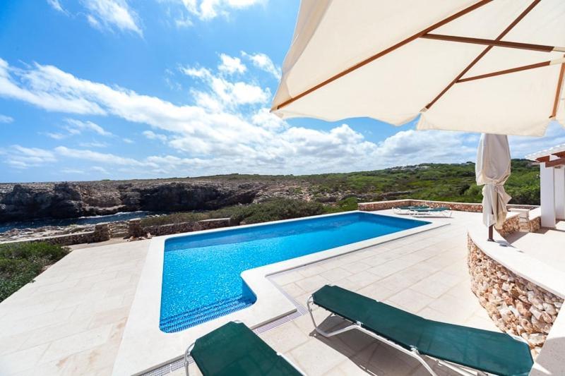 Villa Ficula Vell Beachfront With Private Pool