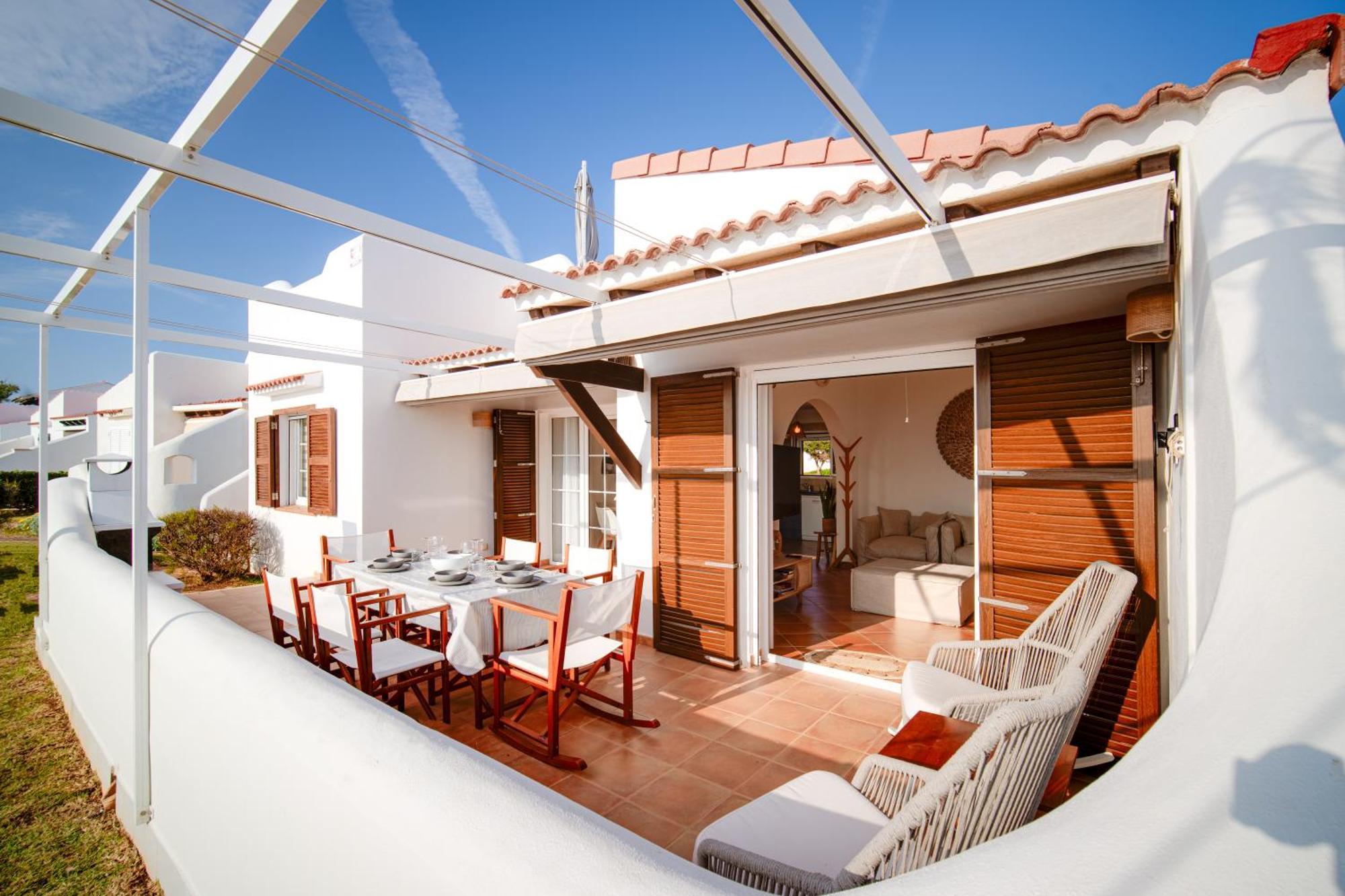 Villa Peix - Relax Y Atardeceres Unicos Junto Al Mar Cala'N Bosch (Menorca)