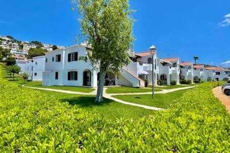 Apartamento En Planta Baja Junto La Playa
