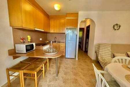 Apartamento En Planta Baja Junto La Playa