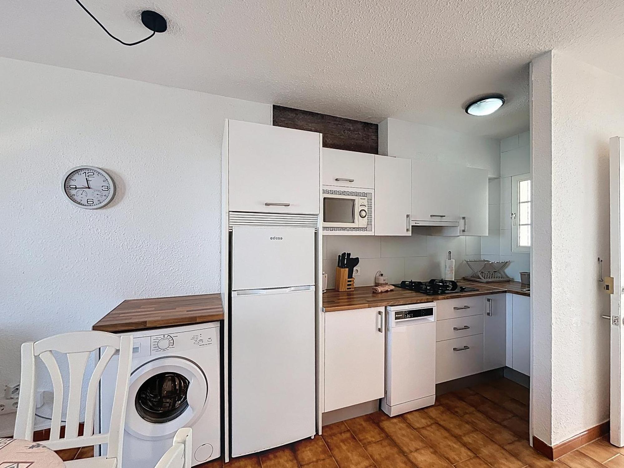 107 Castell Sol Cb Apartment