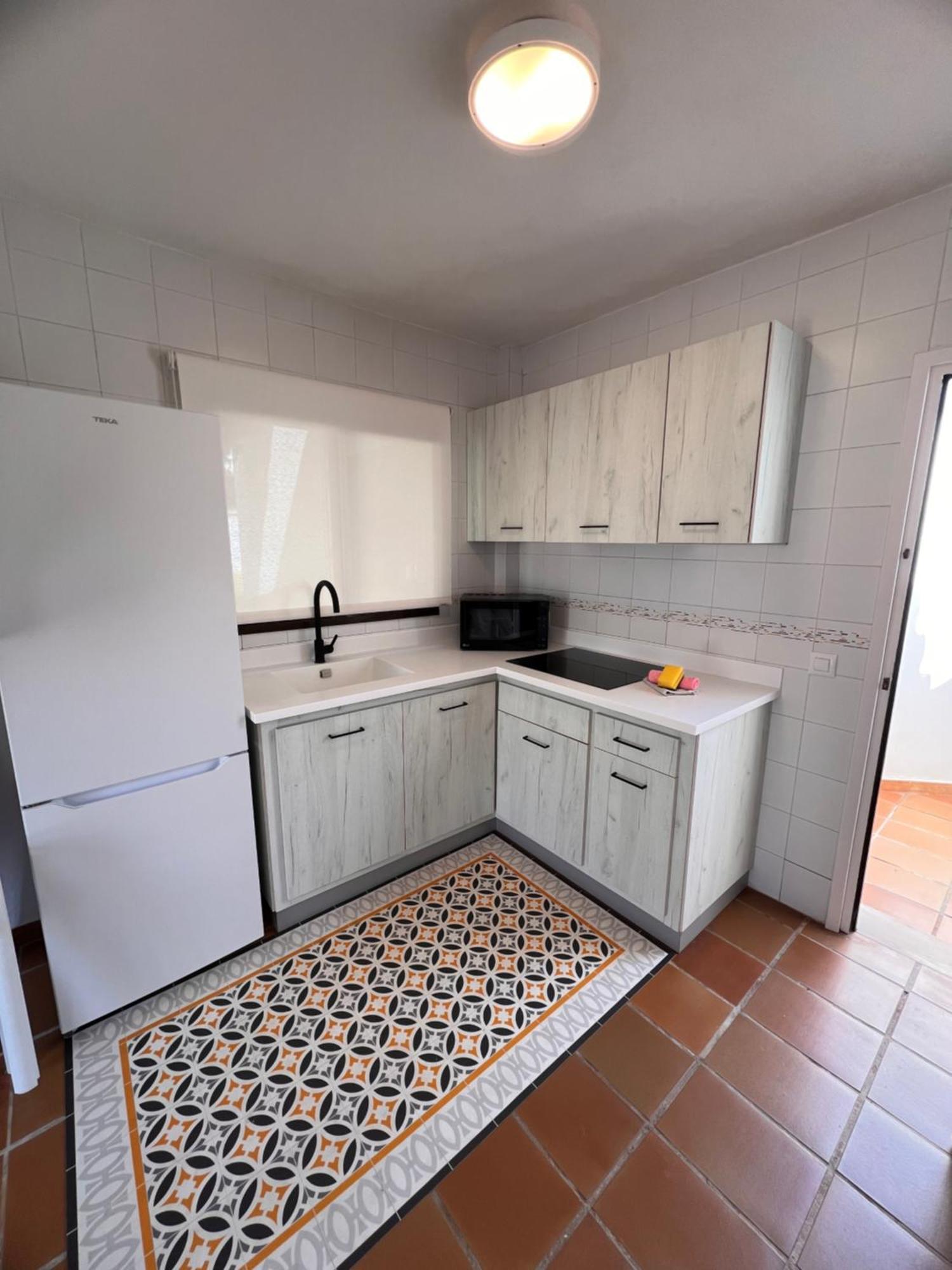 Nuramar Aparthotel 4*