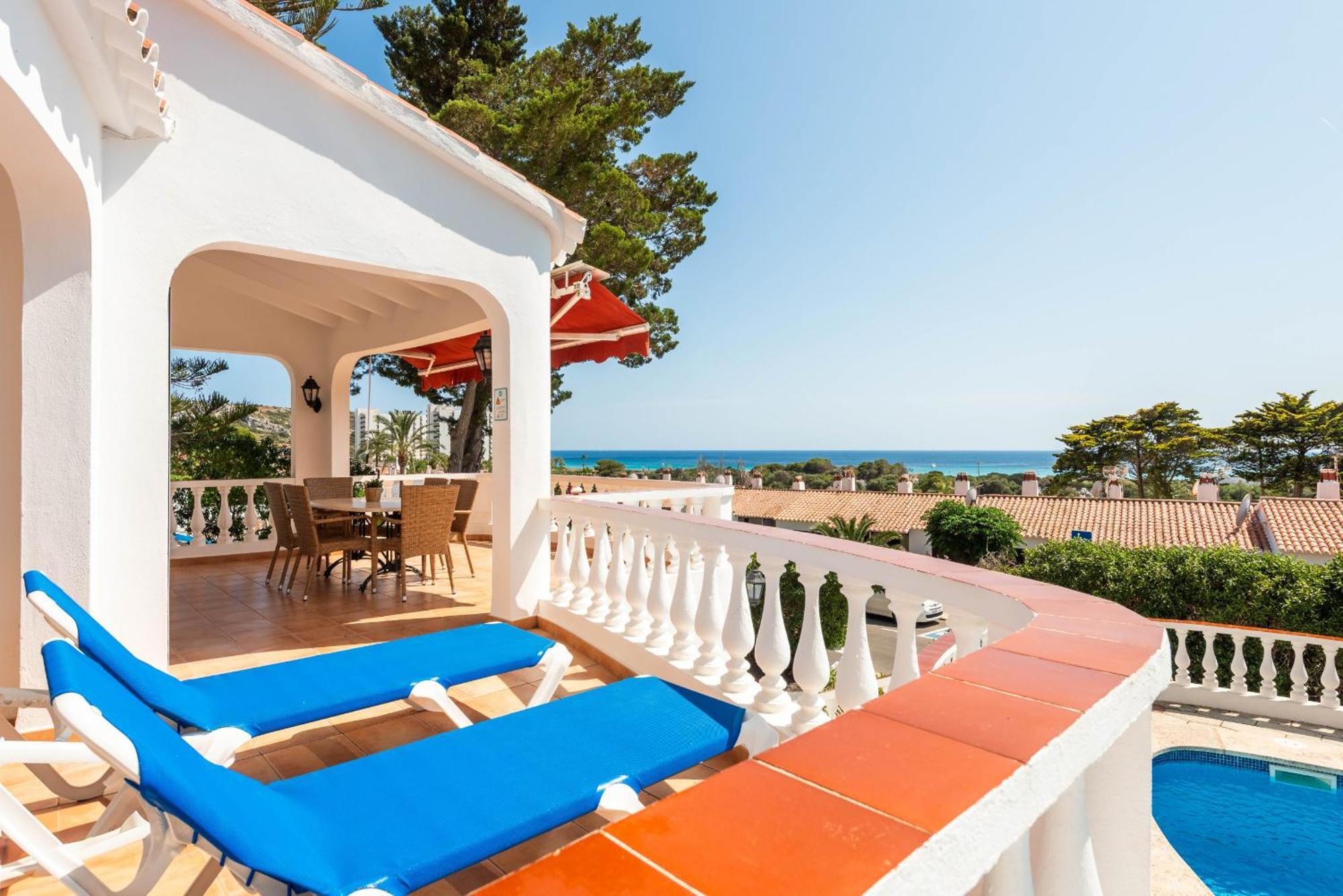 Nineta Villa *