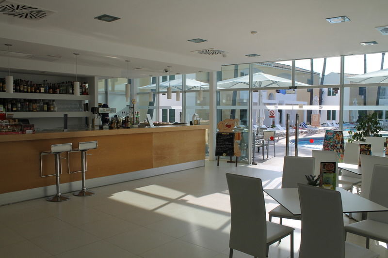 Cales De Ponent Aparthotel 2*