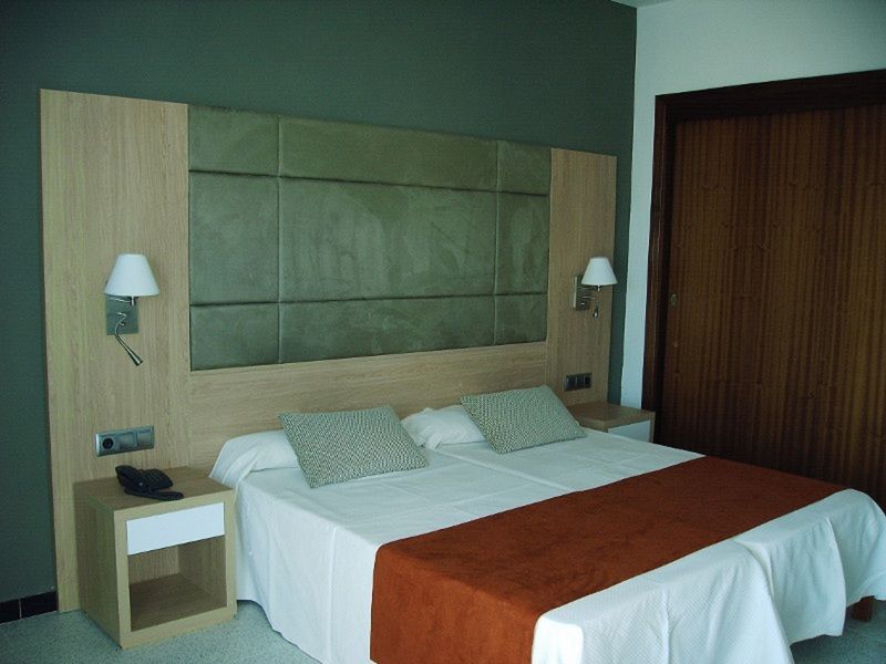 Hotel Talayot Cala'N Blanes (Menorca)