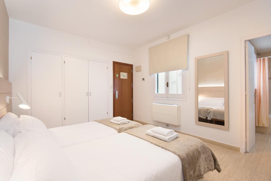 Jume - Urban Guest house 2*