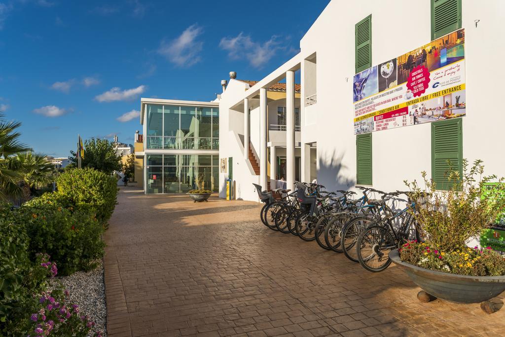 Aparthotel Cales De Ponent