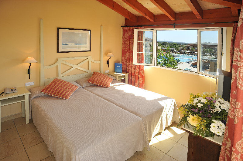 Grupotel Club Turquesa Mar Apartment