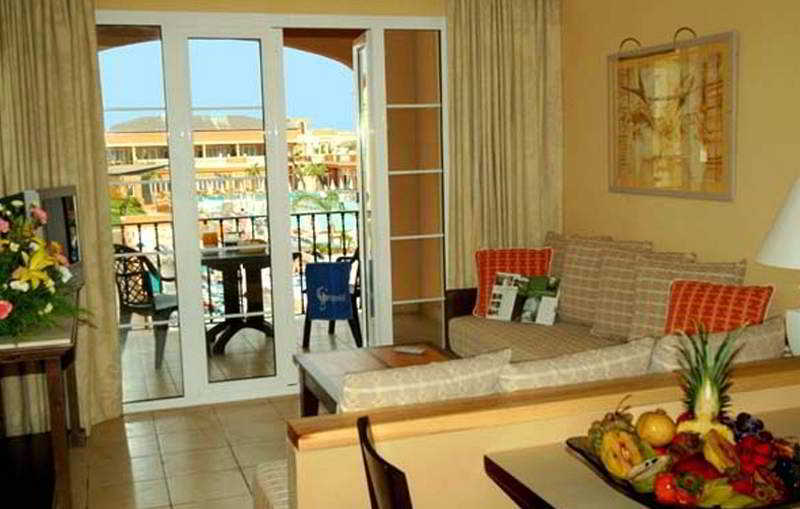 Grupotel Club Turquesa Mar Apartment *