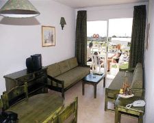 Hotel Menorca Cala Blanes By Pierre & 3*