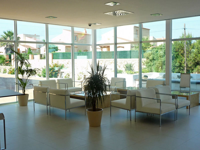 Cales De Ponent Aparthotel