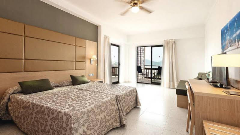 Hotel Talayot Cala'N Blanes (Menorca)
