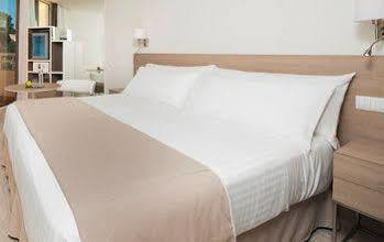 Melia Gavilanes Hotel 4*