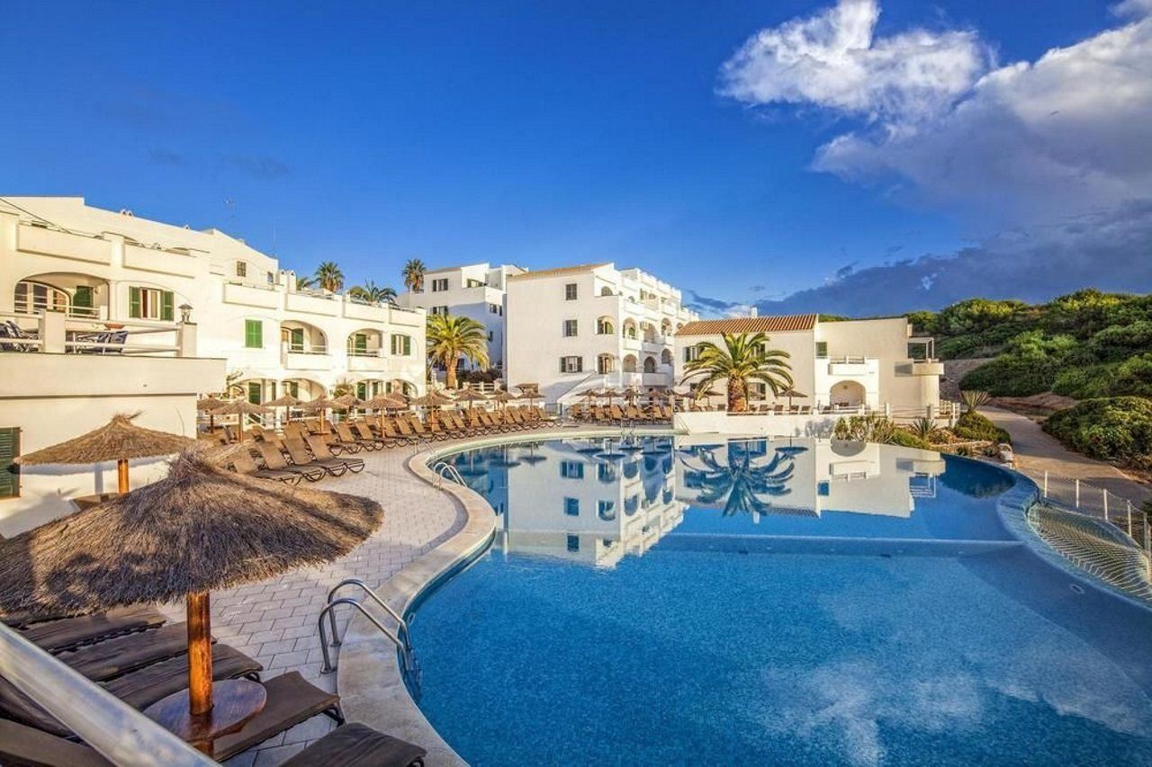 White Sands Club Aparthotel