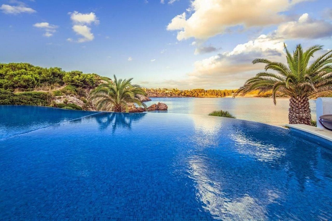 Aparthotel White Sands Club 3*