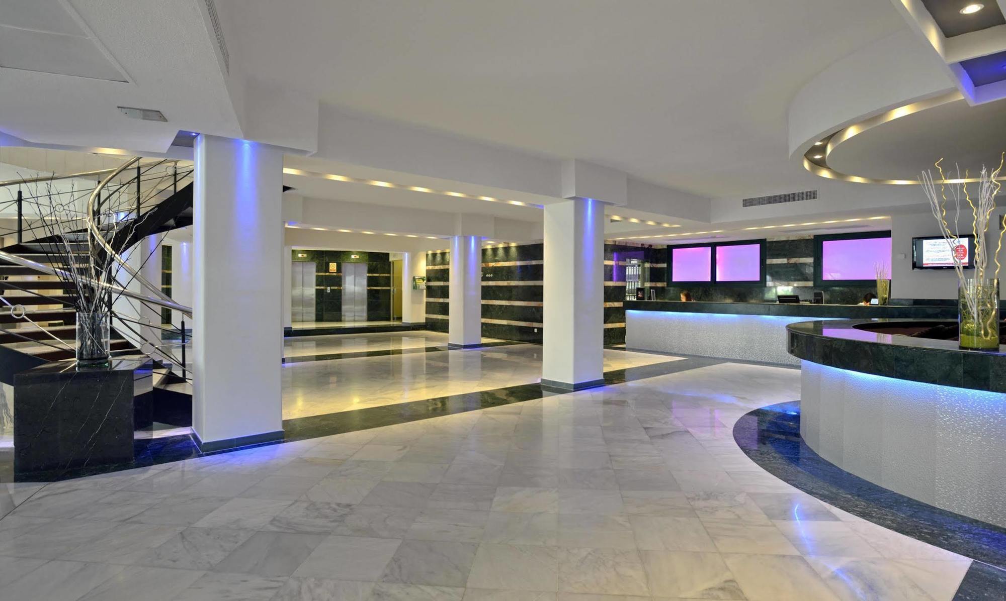 Hotel Sol Milanos Pingüinos Son Bou