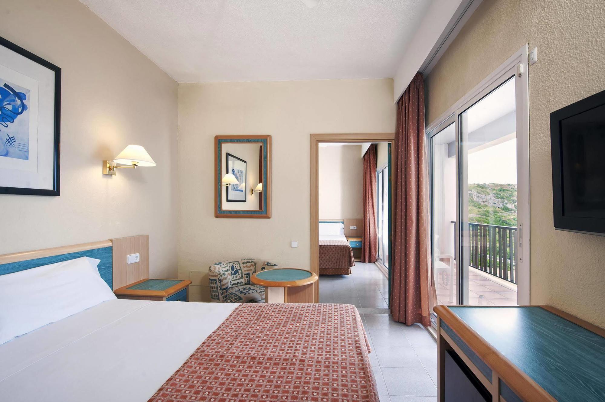 Hotel Sol Milanos Pingüinos