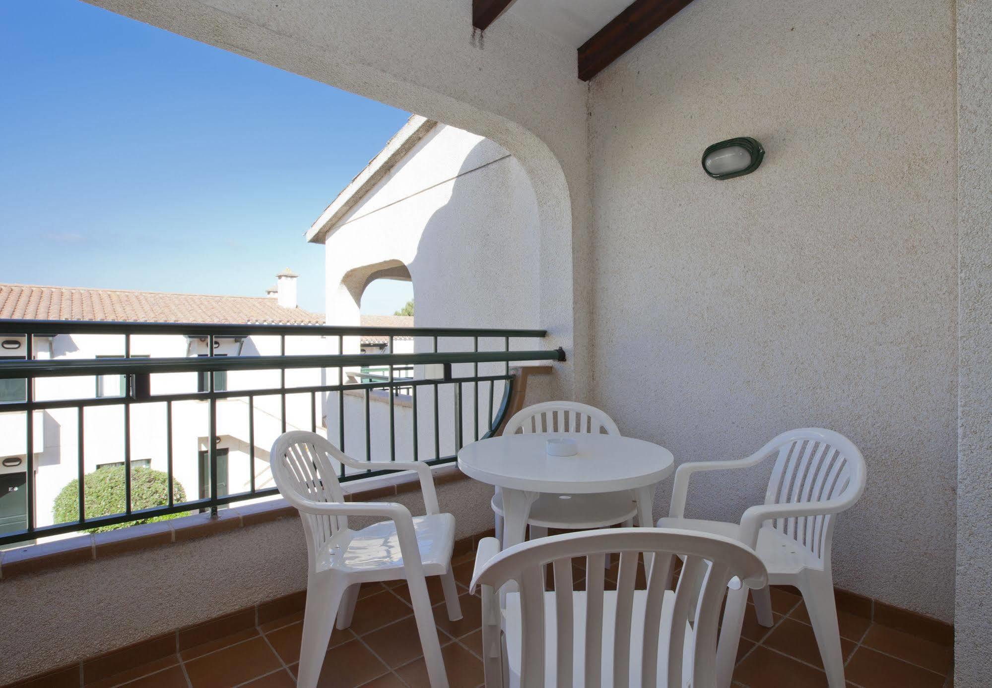 Apartment Son Bou Apartments *