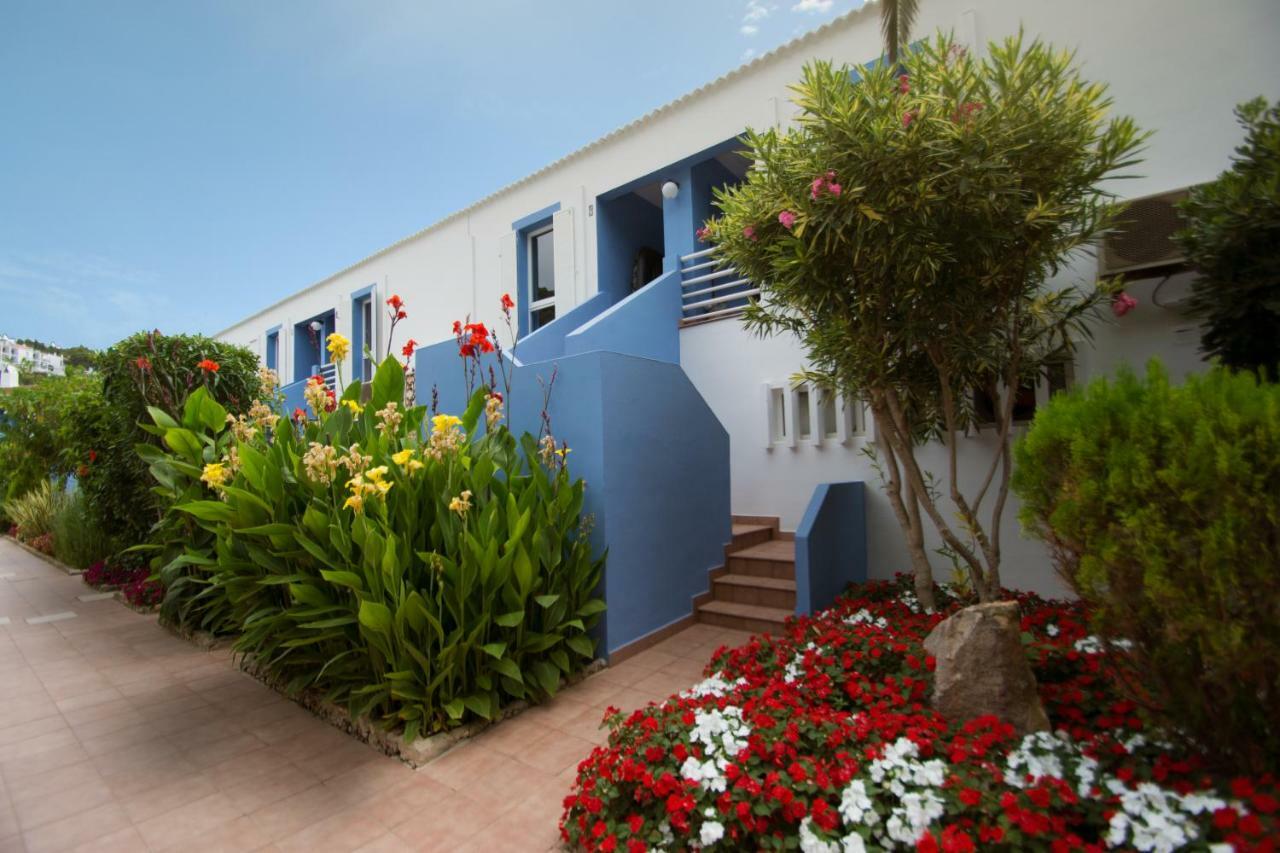 Galdana Gardens * Cala Galdana (Menorca)