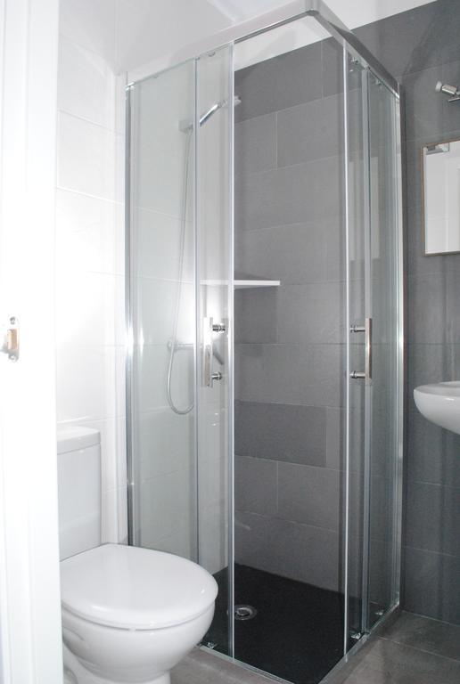 Guest house Paris Ciutadella *