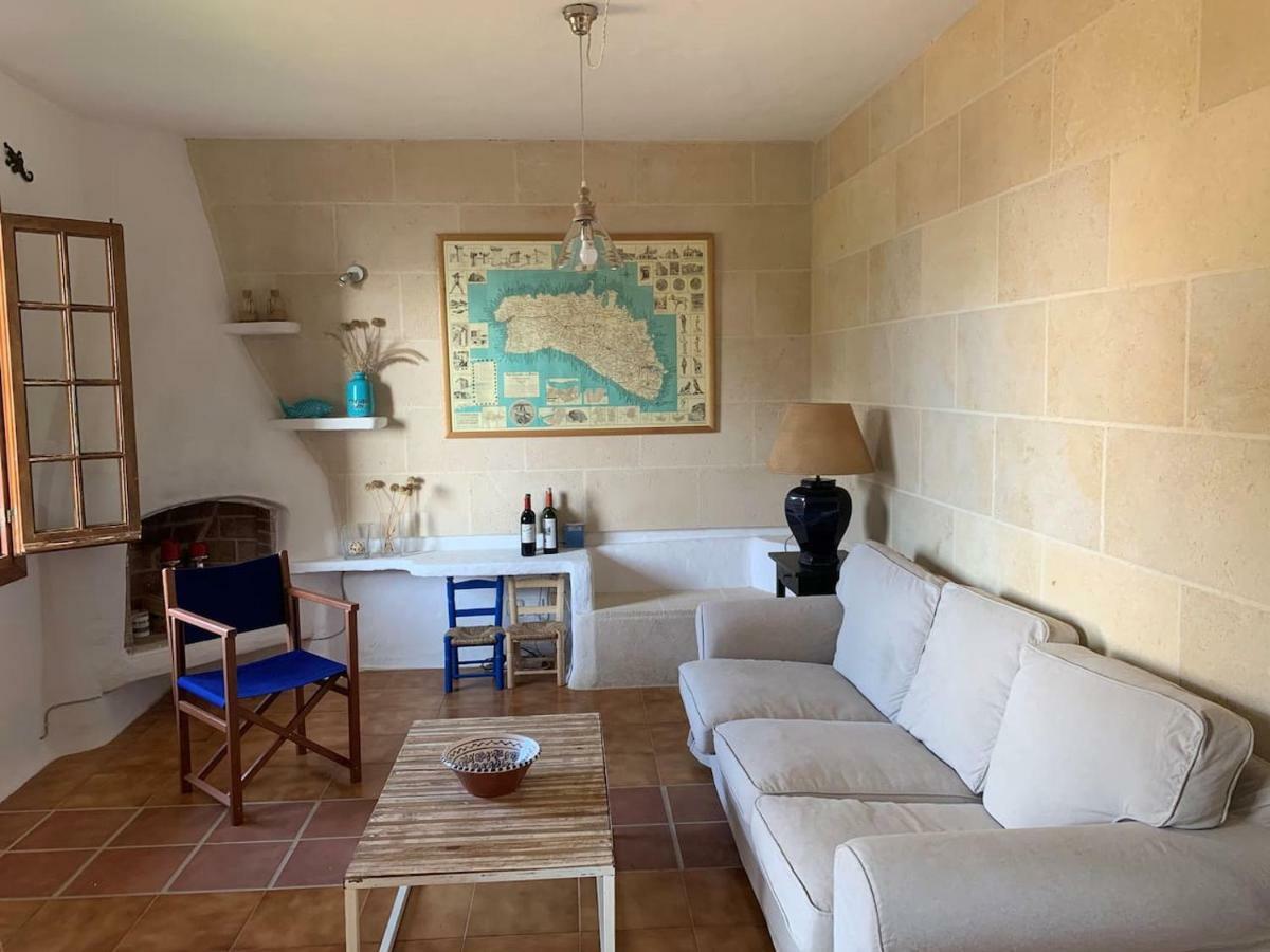 Casa Con Jardin ,vistas Al Mar Y Atardecer En Playas De Fornells Apartment Es Mercadal