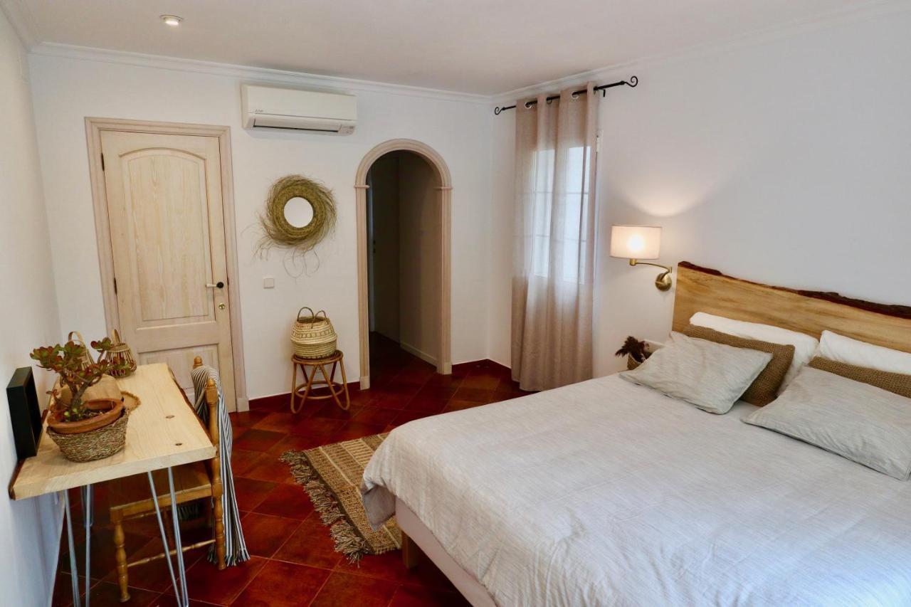 Pensión La Casa Menorca *