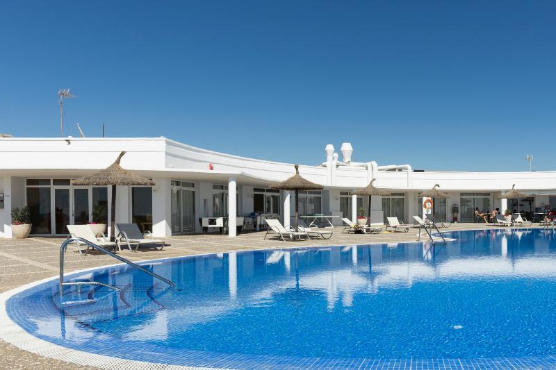 Rvhotels Sea Club Menorca Hotel 4*