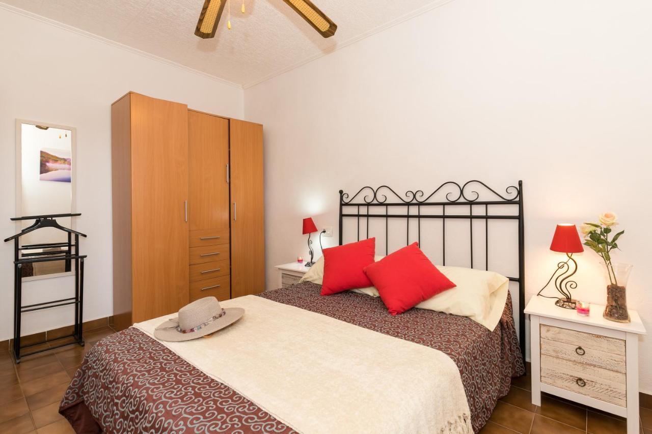 Cerca De Cala Mitjana Apartment *