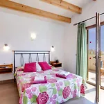 Candela 4 Bedroom Villa, Cala\'N Forcat