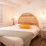 971 Hotel Con Encanto