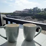 Fantastica Casa A Primera Linea De Mar En Binibeca