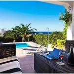Bini Cel For 6 Pax Heated Pool On Request