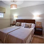BINI SEGUI · Villa amplia 12 pax · 6 hab · 4 baños · Piscina privada